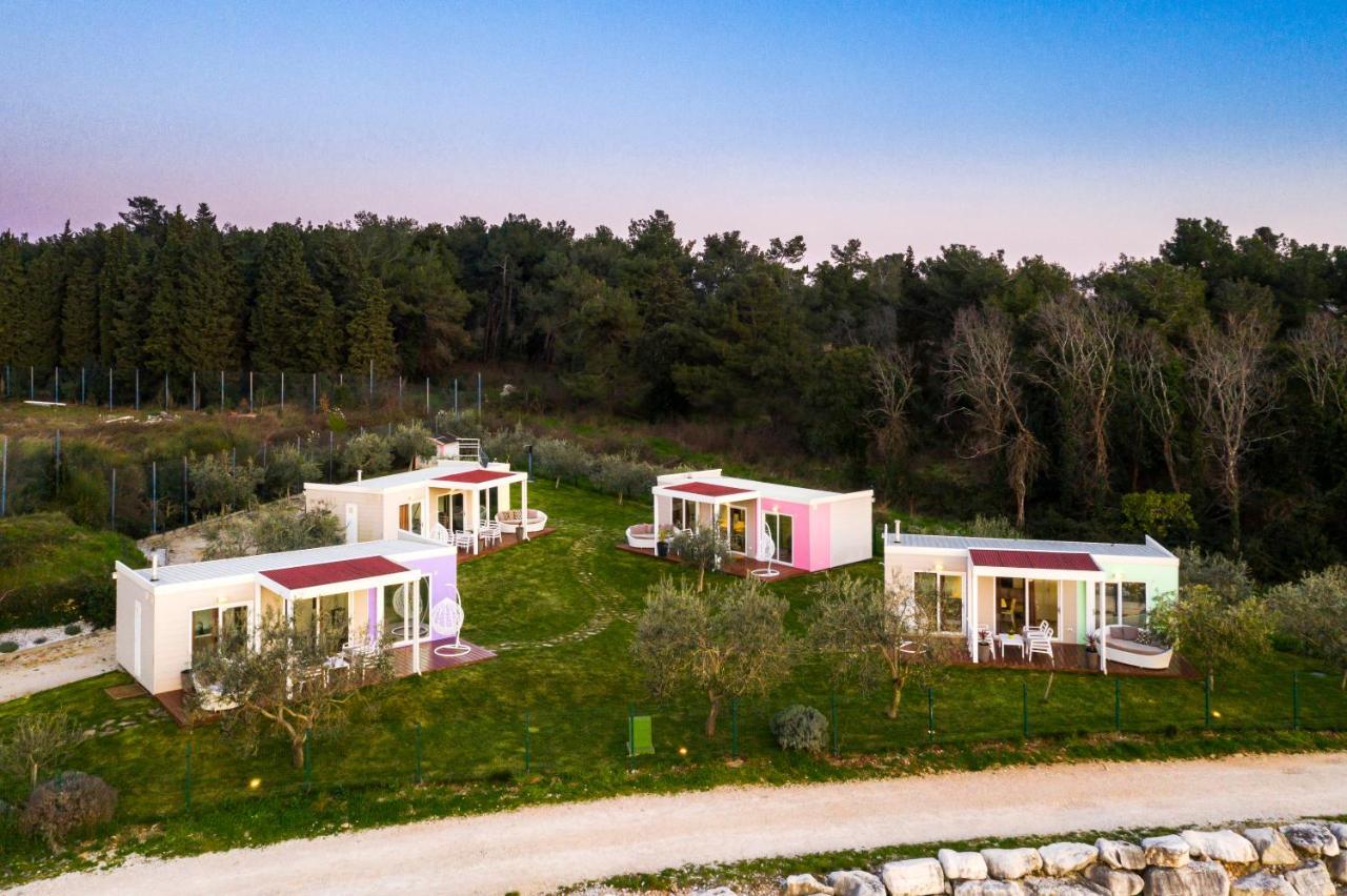 Mobile Homes Sunset Beach Zambratija  Exteriör bild